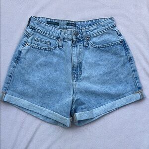 Wild Fable super high rise mom denim shorts women’s size 27